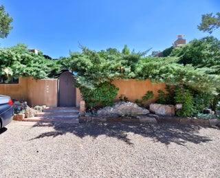 Image for 920 Los Lovatos Road