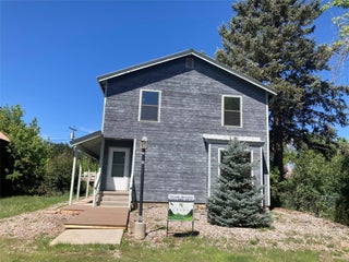 Image for 421 Maple Avenue