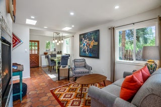 Image for 527 E Alameda Street 7