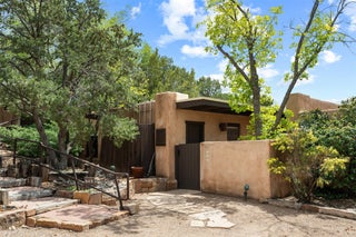 Image for 928 Los Lovatos Road