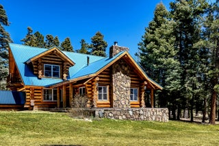 Image for 53 Forest Rd 76