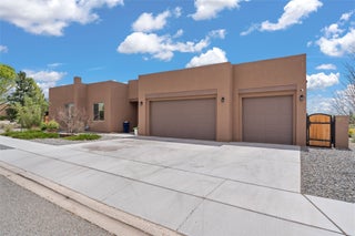 Image for 33 Caballo Viejo