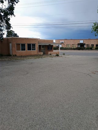 Image for 1370 Cerrillos