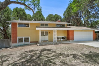 Image for 525 Rover Boulevard