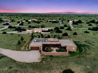 Image for 62 Camerada Loop
