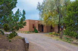 Image for 19 Espira Court