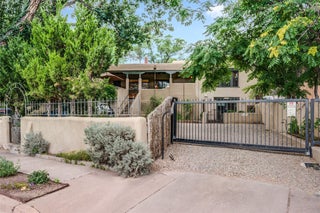 Image for 833 E Palace Avenue