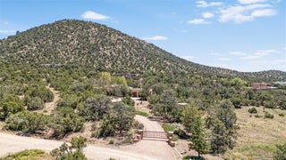 Image for 38 Camino Nevoso