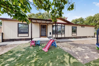 Image for 42 Private Drive 1505