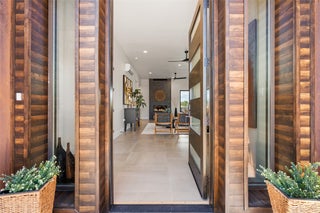 Image for 64 Calle Mi Gusto