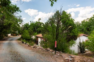 Image for 20 A Glowing Star Road