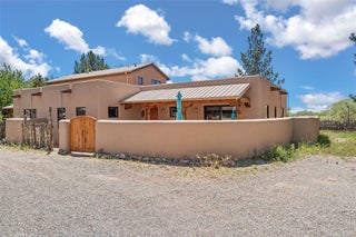 Image for 630 Zuni Street 8