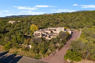 Image for 1056 Sierra Del Norte