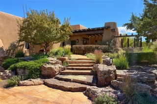Image for 77 Headquarters Trail