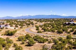 Image for 5 Campo del Viento