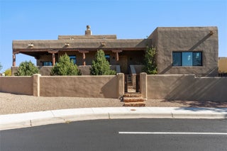 Image for 32 Calle Lemita