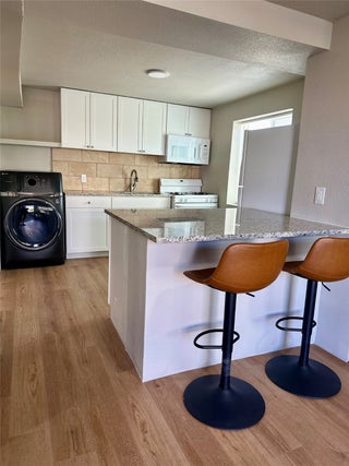 Image for 722 School Street B
