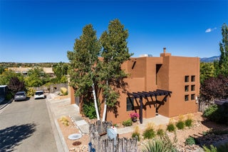 Image for 927 Alto Street B