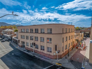 Image for 142 W Palace Avenue