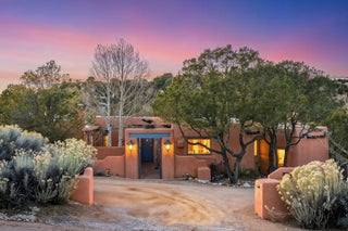 Image for 996 Paseo Del Sur