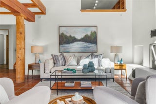 Image for 707 E Palace Avenue 8