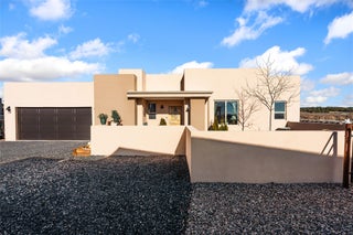 Image for 34 Willow Back