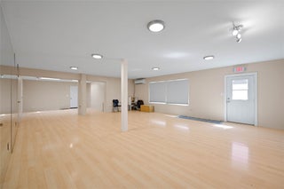 Image for 501 Franklin Avenue 3