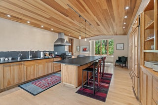 Image for 1684 Canyon Road