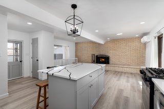 Image for 1614 W Alameda Street