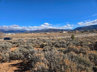 Image for tbd Este Es road